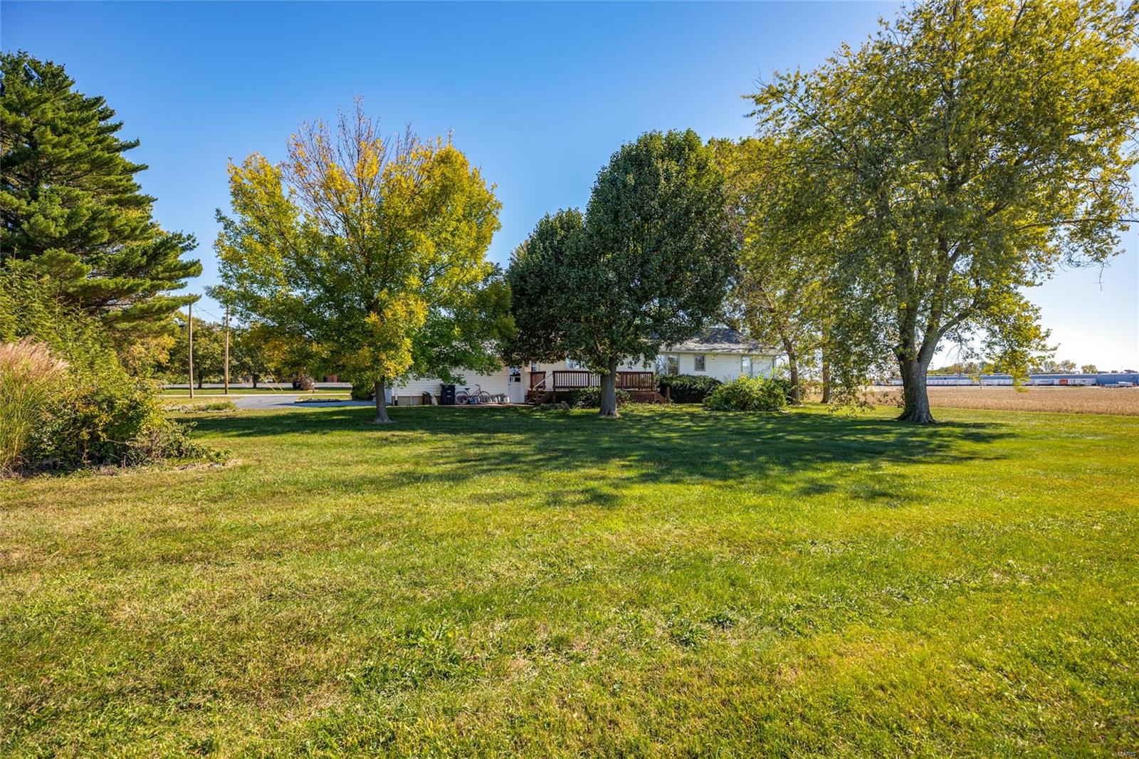 501 South Old Rte 66 Mount Olive, IL 62069 - Photo 27 of 33