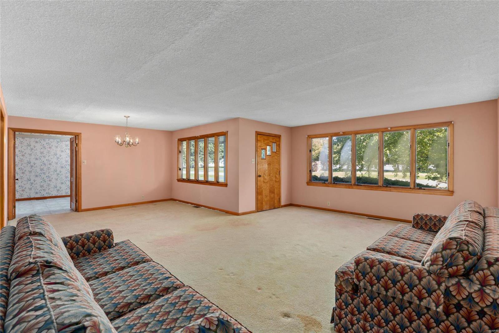 501 South Old Rte 66 Mount Olive, IL 62069 - Photo 5 of 33
