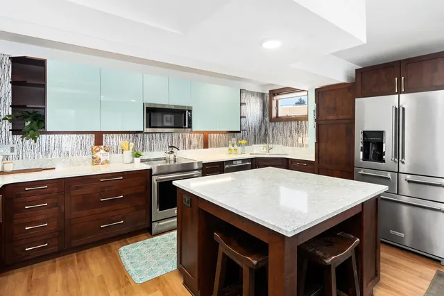 $799,900 | 2126 East Water Street, Unit L205, Duluth, MN 55812