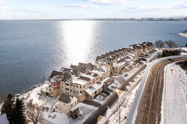 $799,900 | 2126 East Water Street, Unit L205, Duluth, MN 55812