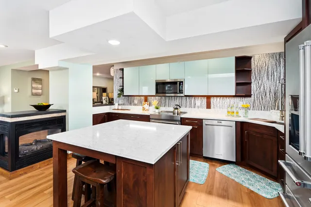 $799,900 | 2126 East Water Street, Unit L205, Duluth, MN 55812