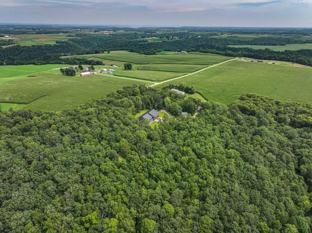 $1,425,000 | 26085 Frank Hill Road, Winona, MN 55987