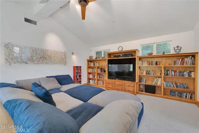 $10,995 | 9720 Baden Avenue, Chatsworth, CA 91311