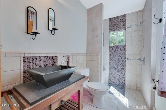 $10,995 | 9720 Baden Avenue, Chatsworth, CA 91311