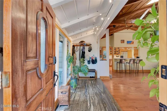 $10,995 | 9720 Baden Avenue, Chatsworth, CA 91311