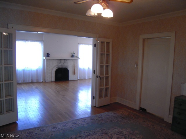 6337 Manchester Road Parma, OH 44129 - Photo 3 of 13