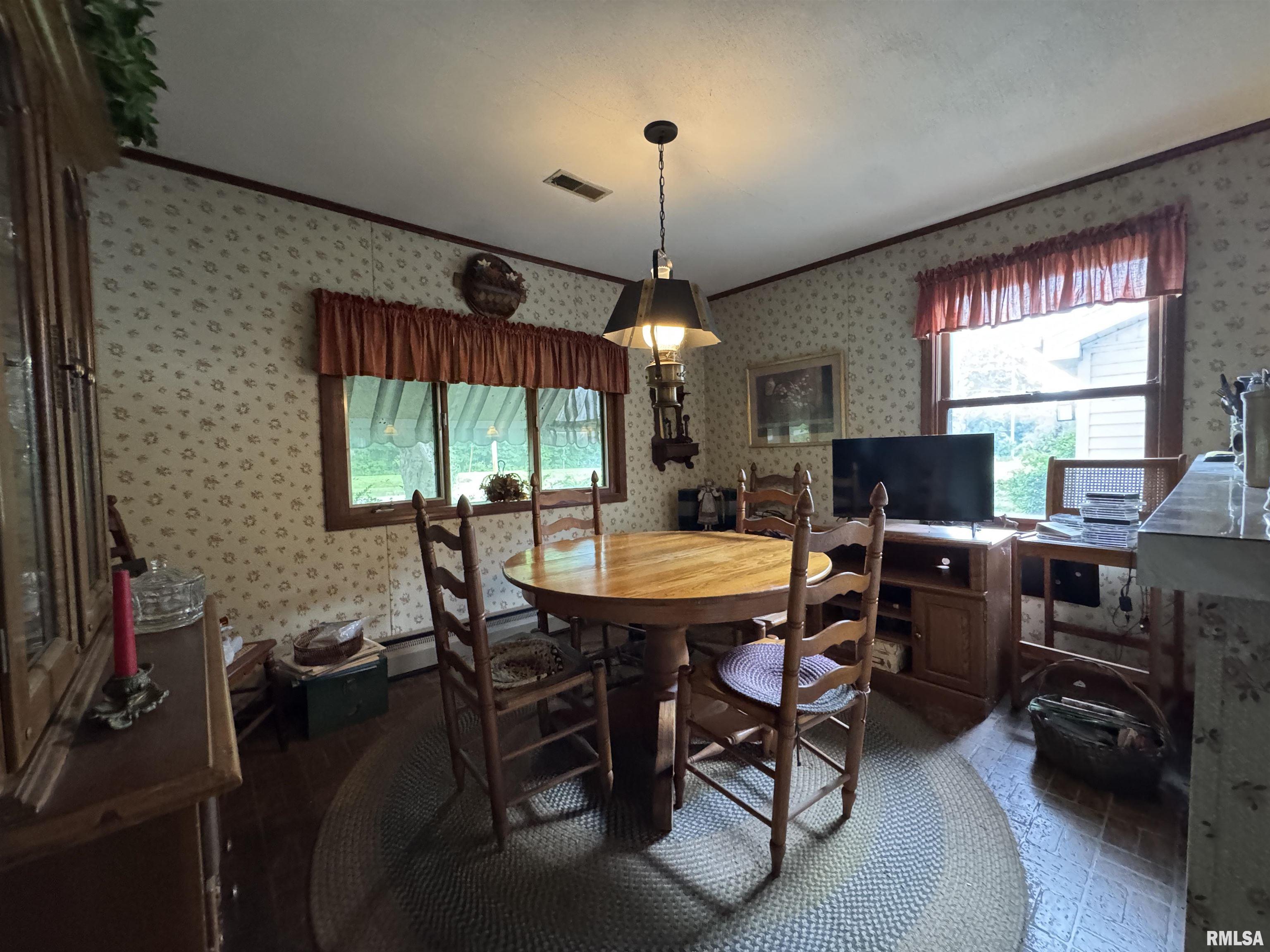 6924 Garden View Lane Springfield, IL 62712 - Photo 7 of 37