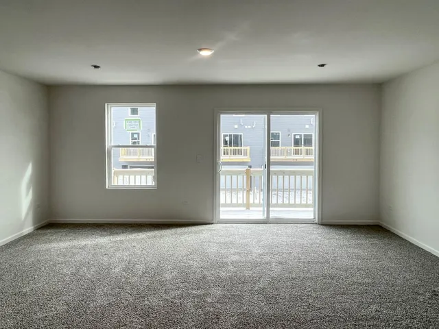 $384,990 | 1382 Foxglove Drive, Bartlett, IL 60103