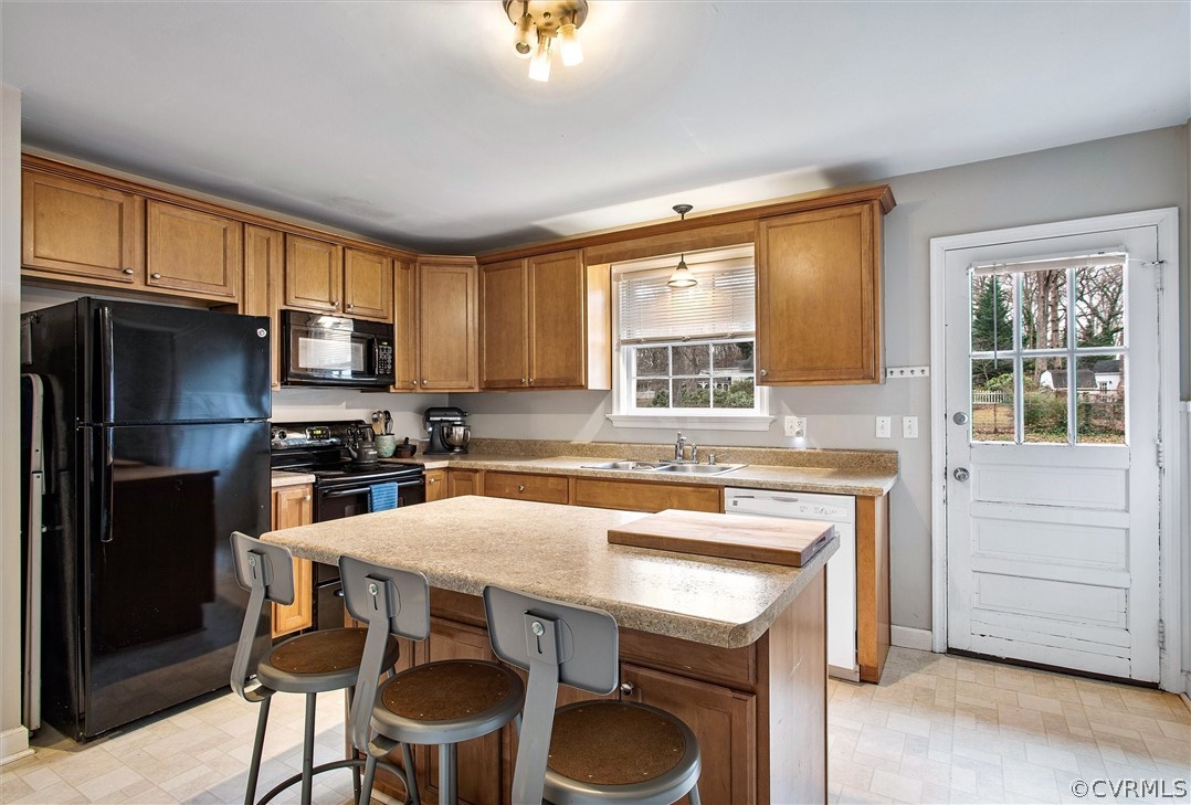 8955 Cherokee Road Richmond, VA 23235 - Photo 6 of 29