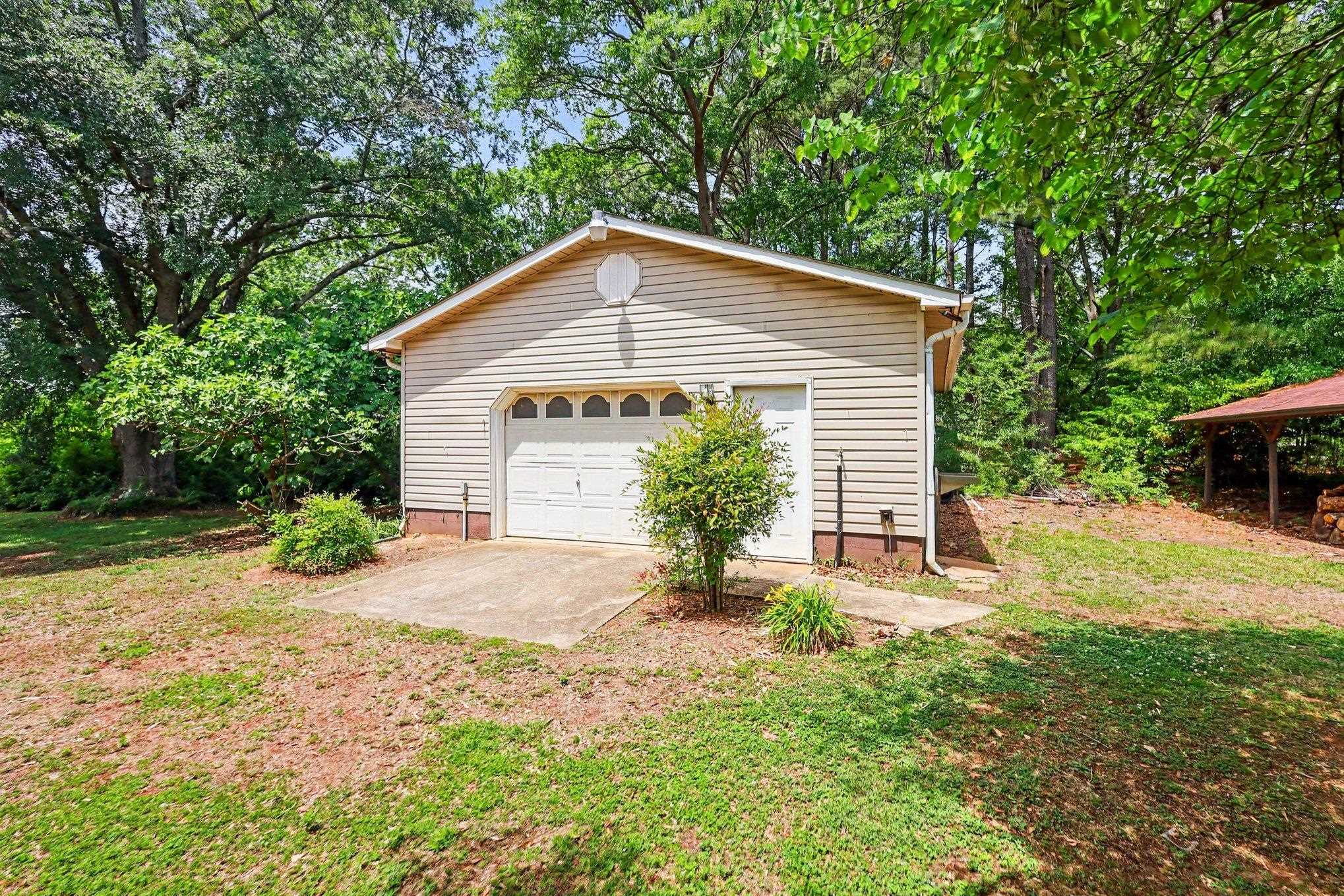 285 State Rd S-42-2406 Inman, SC 29349 - Photo 35 of 44