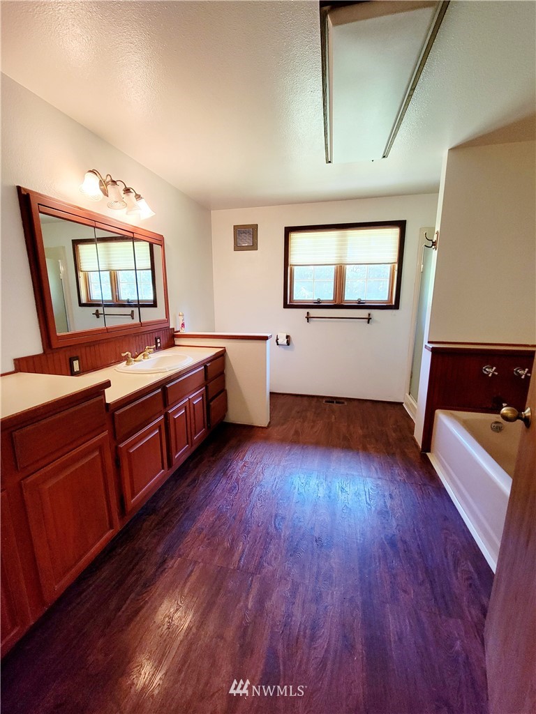 80 Fairgrounds Road Elma, WA 98541 - Photo 24 of 40 Gallery Image 24