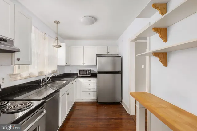 $550,000 | 504 Hawke Street, Fredericksburg, VA 22401