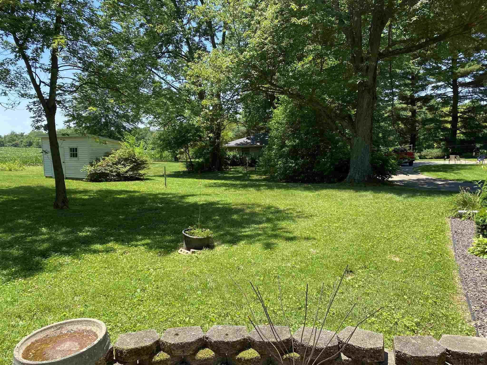 10433 Stanley Road Elberfeld, IN 47613 - Photo 14 of 36 Gallery Image 14