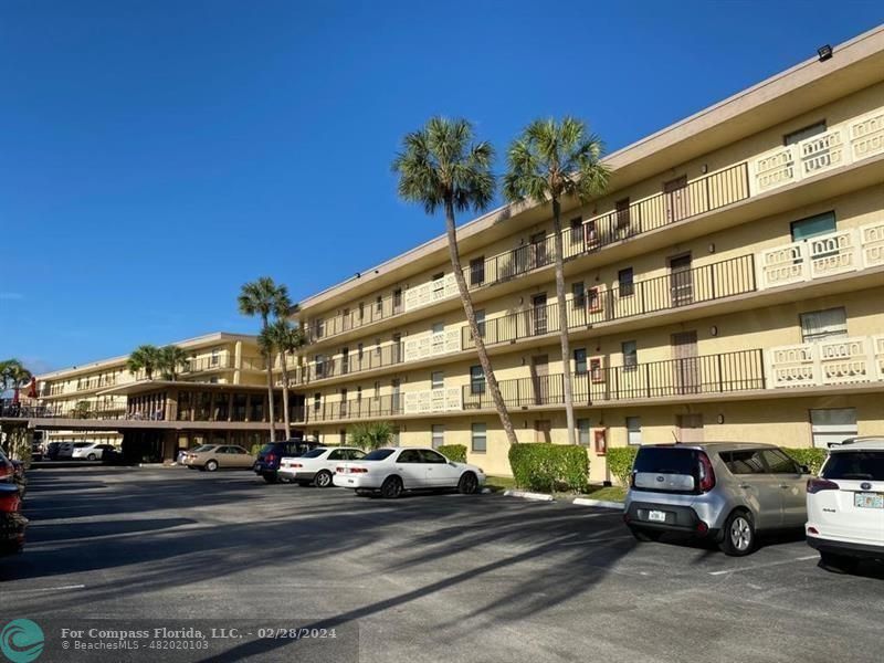 9355 Southwest 8th St Unit 107  