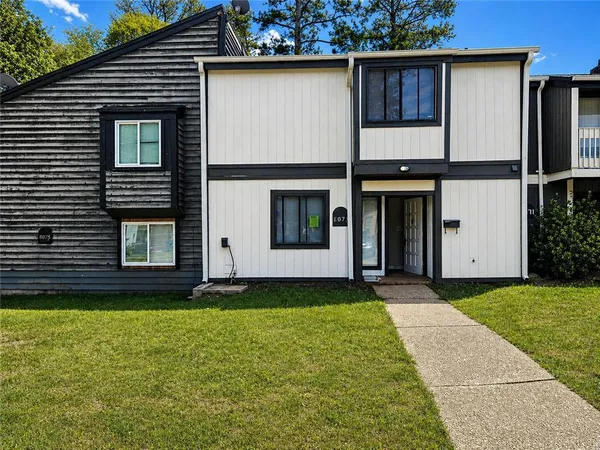 $120,000 | 6073 Regent Manor, Stonecrest, GA 30058