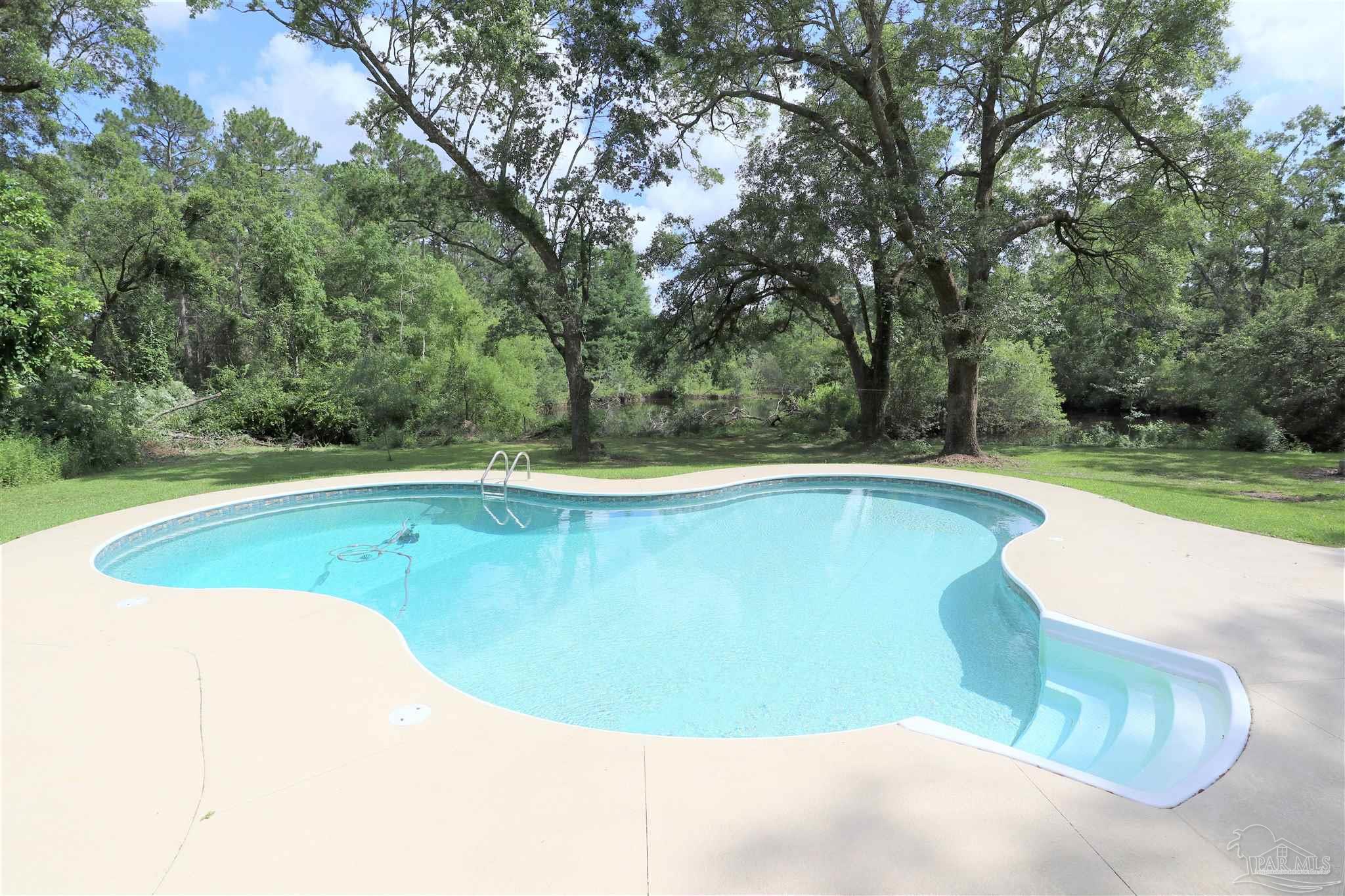 1381 West Roberts Road Cantonment, FL 32533 - Photo 3 of 26 Gallery Image 3