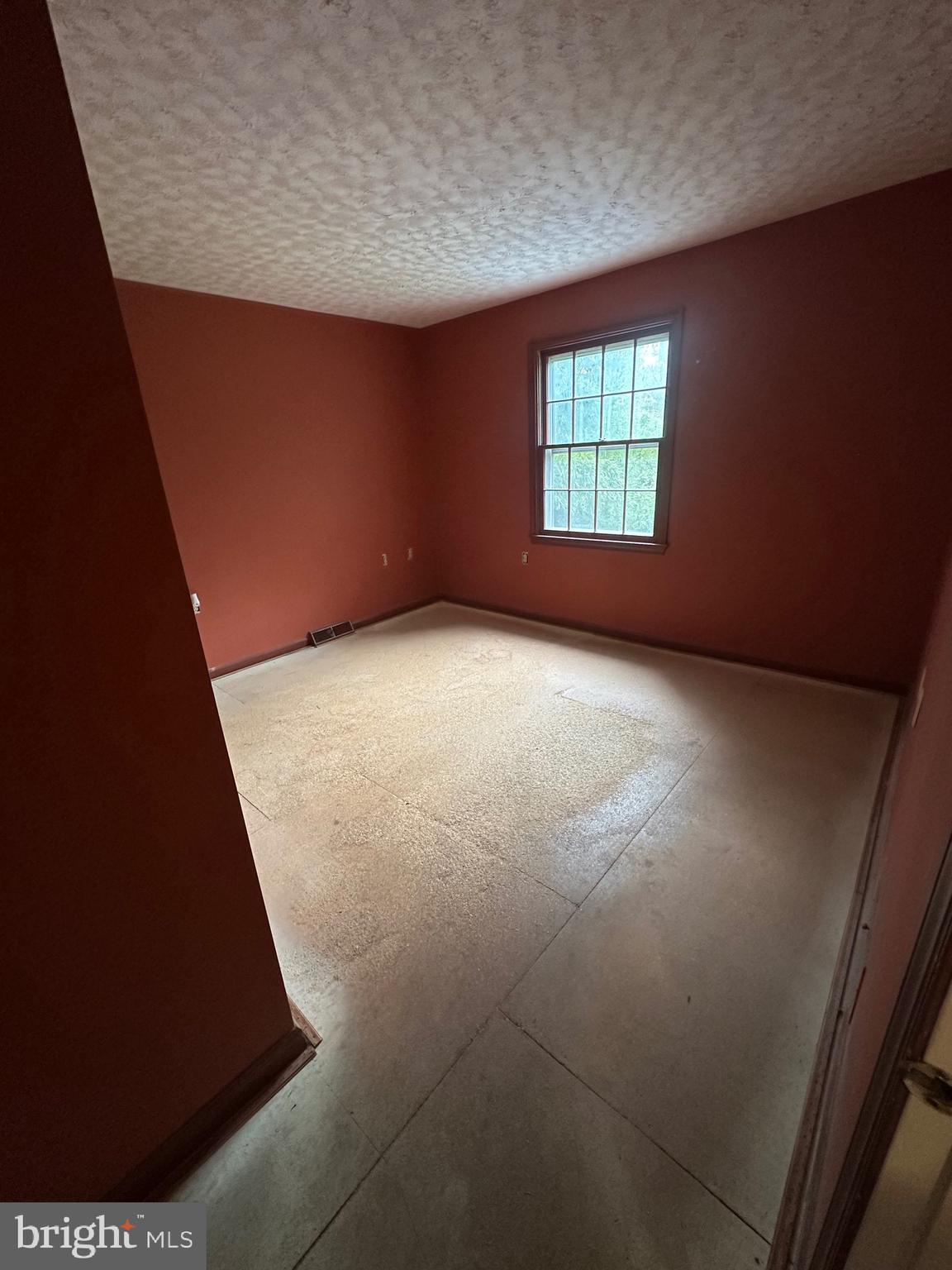 113 Rhett Court Elkton, MD 21921 - Photo 29 of 51 Bedroom 2nd largest