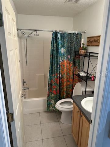 207 Tree Branch Lane Edgewater, FL 32141 - Photo 18 of 22 a bathroom with a sink toilet and shower