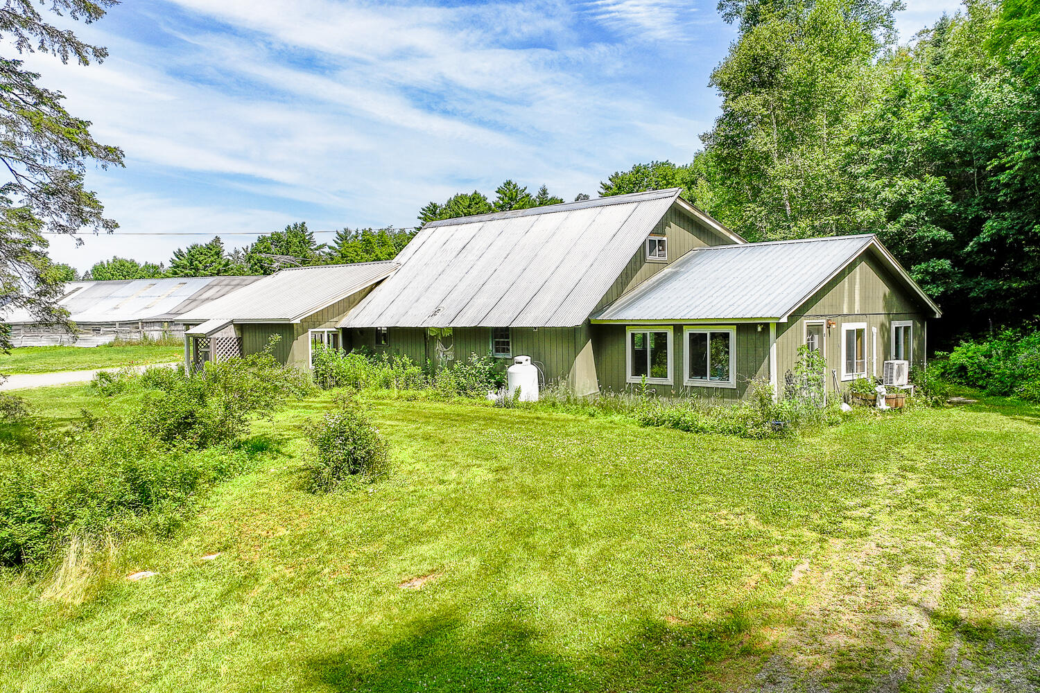672-700 Brooks Road Knox, ME 04986 - Photo 20 of 41 700 Brooks Rd 21
