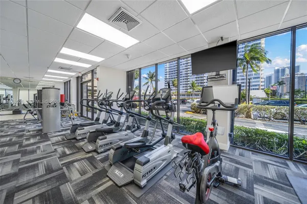 $2,200 | 2017 South Ocean Drive, Unit 706, Hallandale Beach, FL 33009