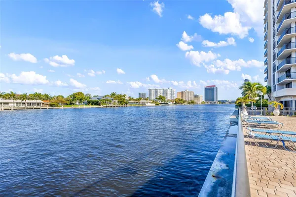 $2,200 | 2017 South Ocean Drive, Unit 706, Hallandale Beach, FL 33009