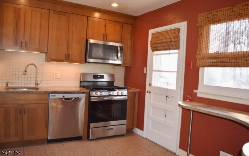 50 Auburn Road Parsippany, NJ 07054 - Photo 3 of 14