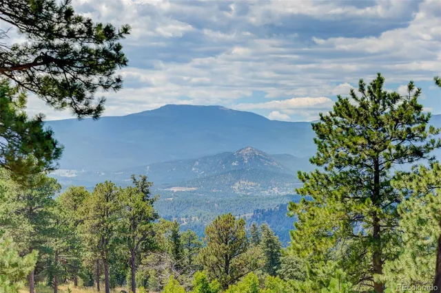 $899,000 | 24376 Currant Drive, Golden, CO 80401