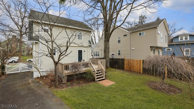 25 Paterson Road Fanwood, NJ 07023 - Photo 31 of 32 a view of a house with a yard