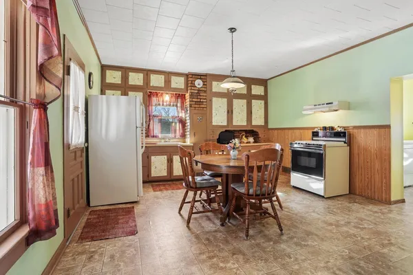 $249,900 | W1580 Us Highway, Chilton, WI 53014