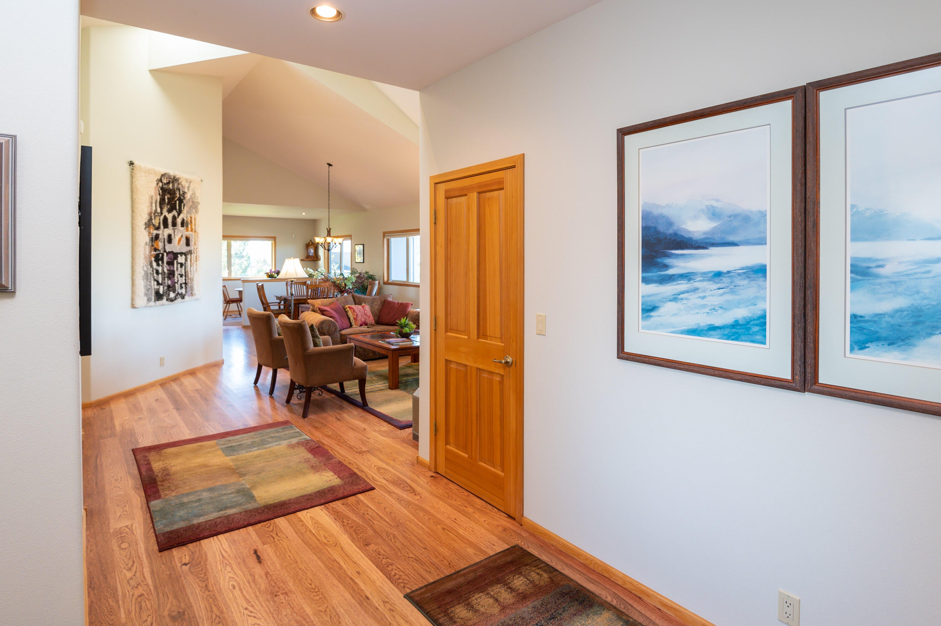 3345 Southwest 43rd Street Redmond, OR 97756 - Photo 5 of 41 TPark_7068_083121