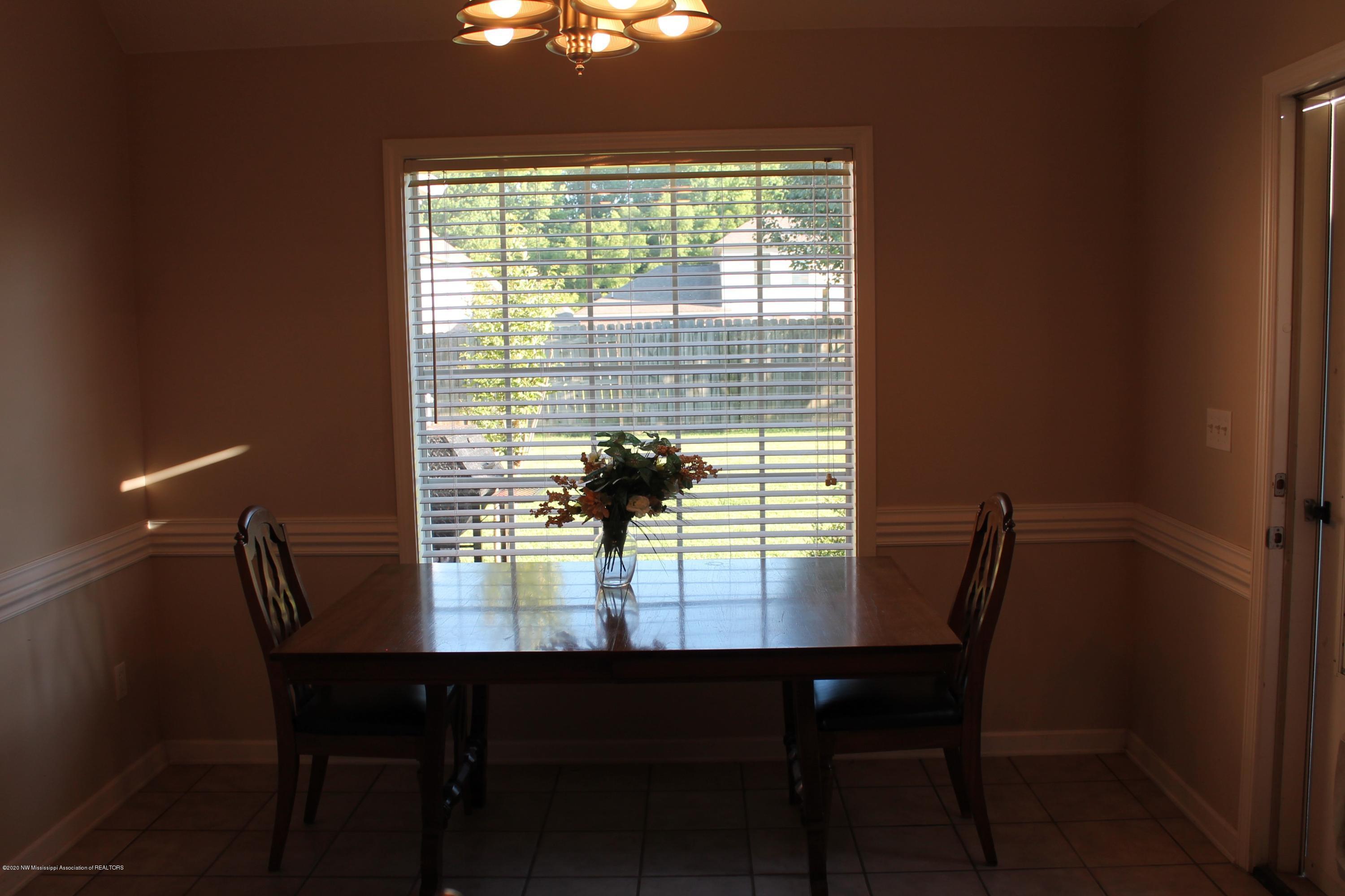 6355 Coleman Road Olive Branch, MS 38654 - Photo 6 of 18 IMG_5122