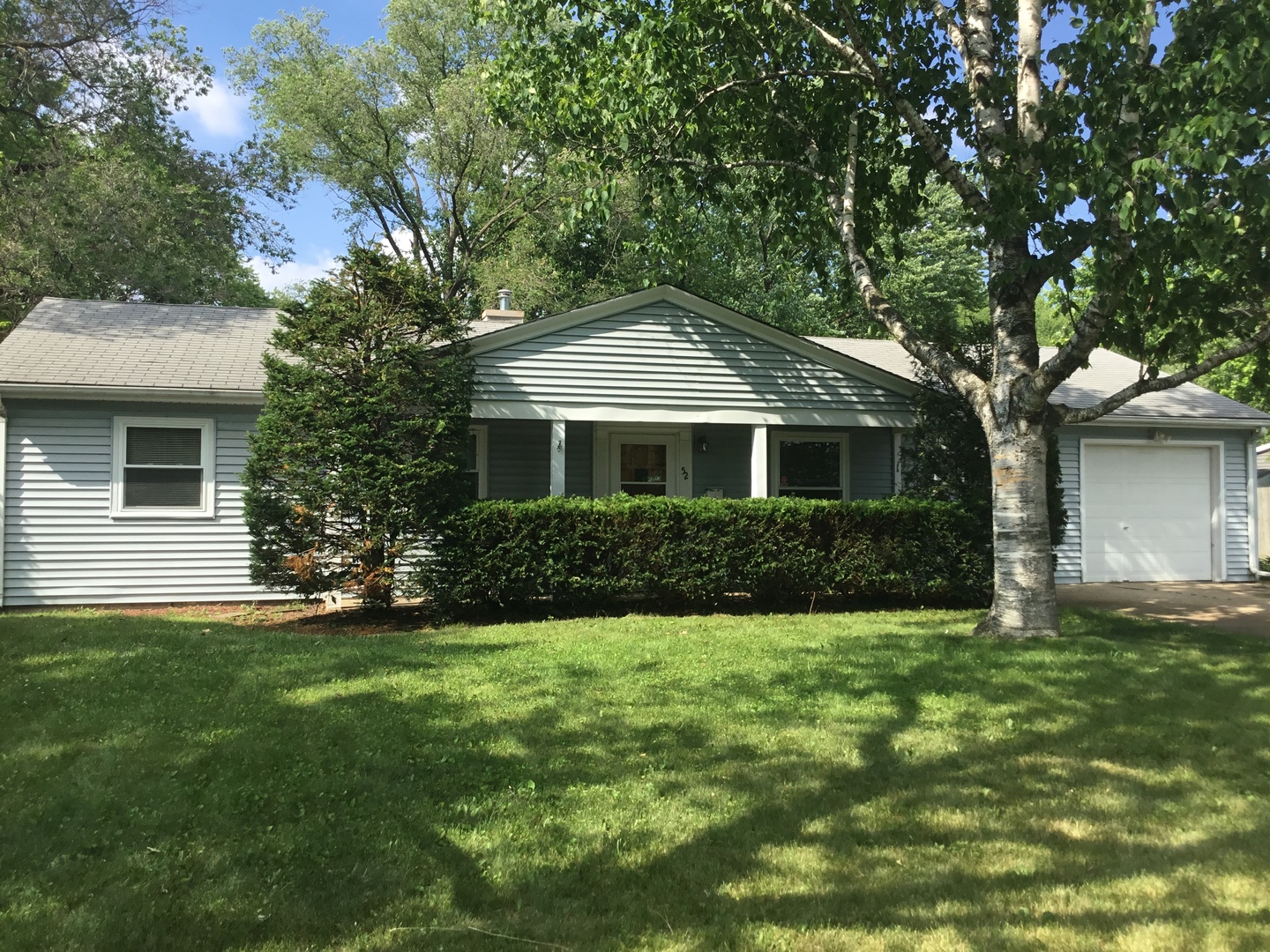52 Long Beach Road Montgomery, IL 60538 - Photo 1 of 5