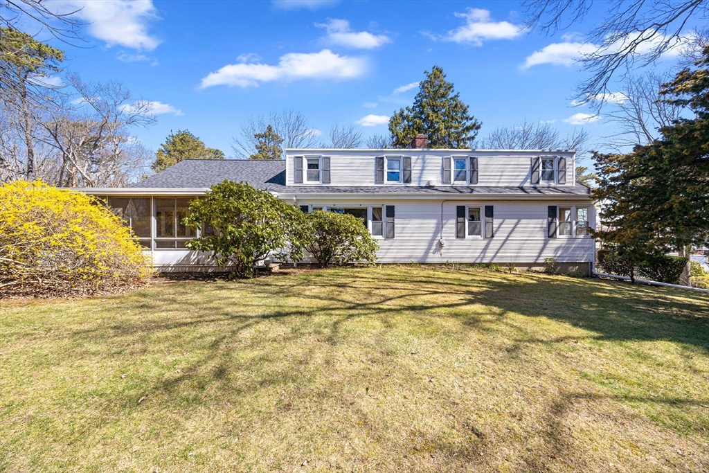 15 Coles Lane Plymouth, MA 02360 - Photo 2 of 41