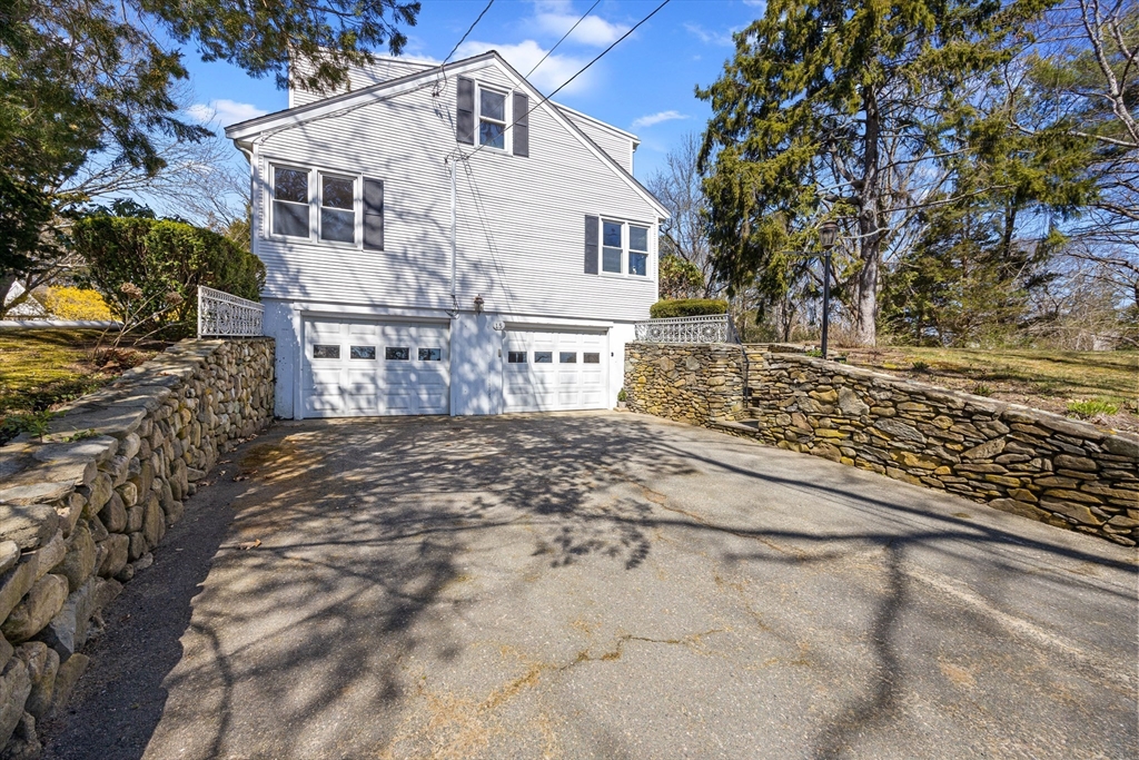 15 Coles Lane Plymouth, MA 02360 - Photo 5 of 41
