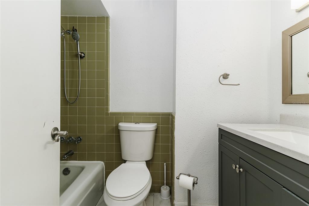 408 Lake Ned Road Winter Haven, FL 33884 - Photo 17 of 23
