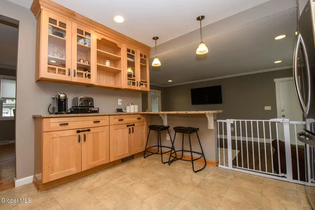 $419,000 | 27 Wiltshire Way, Niskayuna, NY 12309