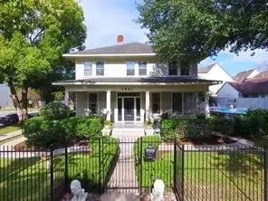 $915,000 | 1401 Truxillo Street, Houston, TX 77004