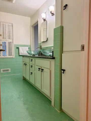 $3,650 | 6493 Thorncrest Drive, Bloomfield Hills, MI 48301