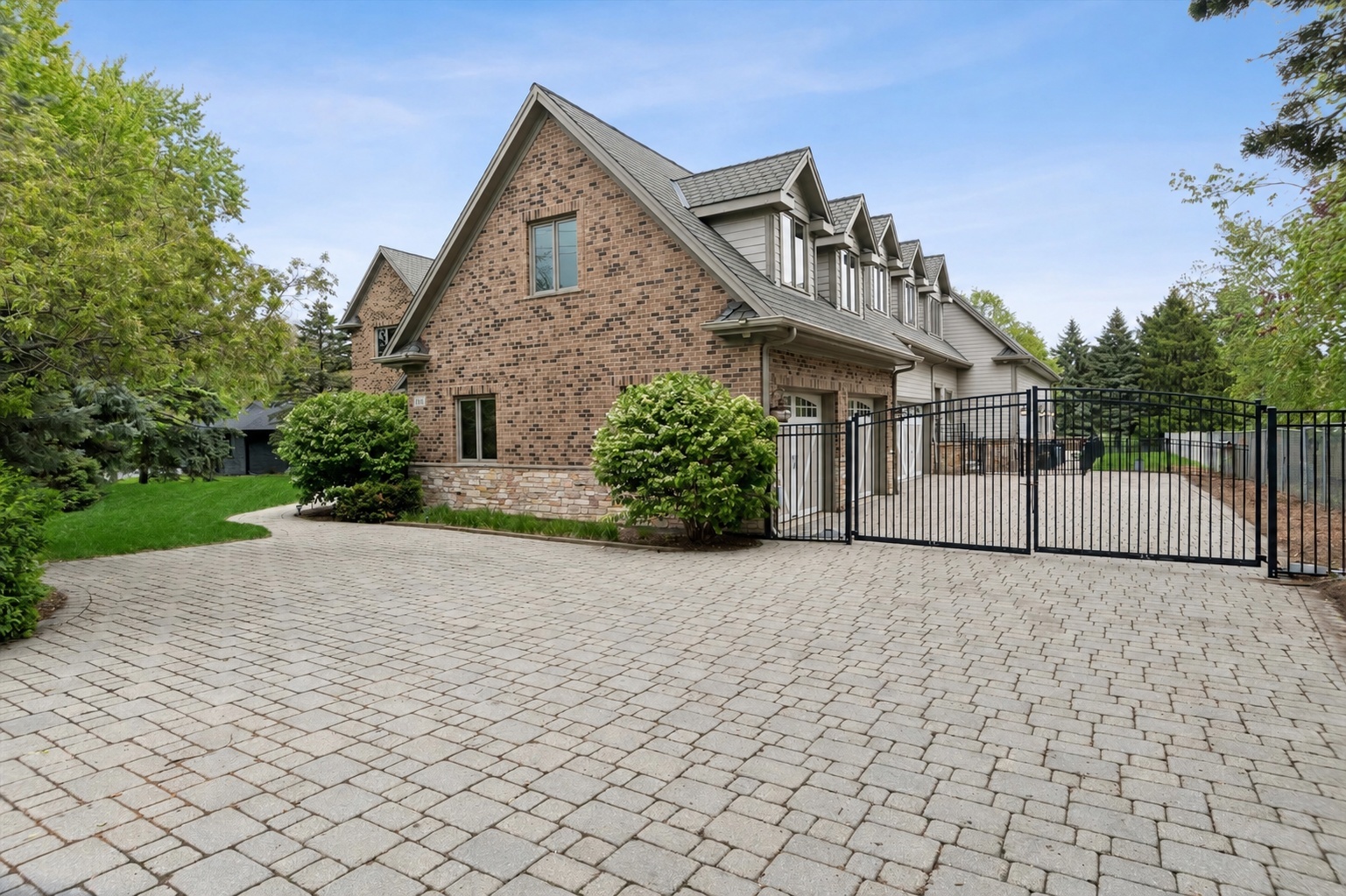 805 North Arlington Heights Road Itasca, IL 60143 - Photo 5 of 46