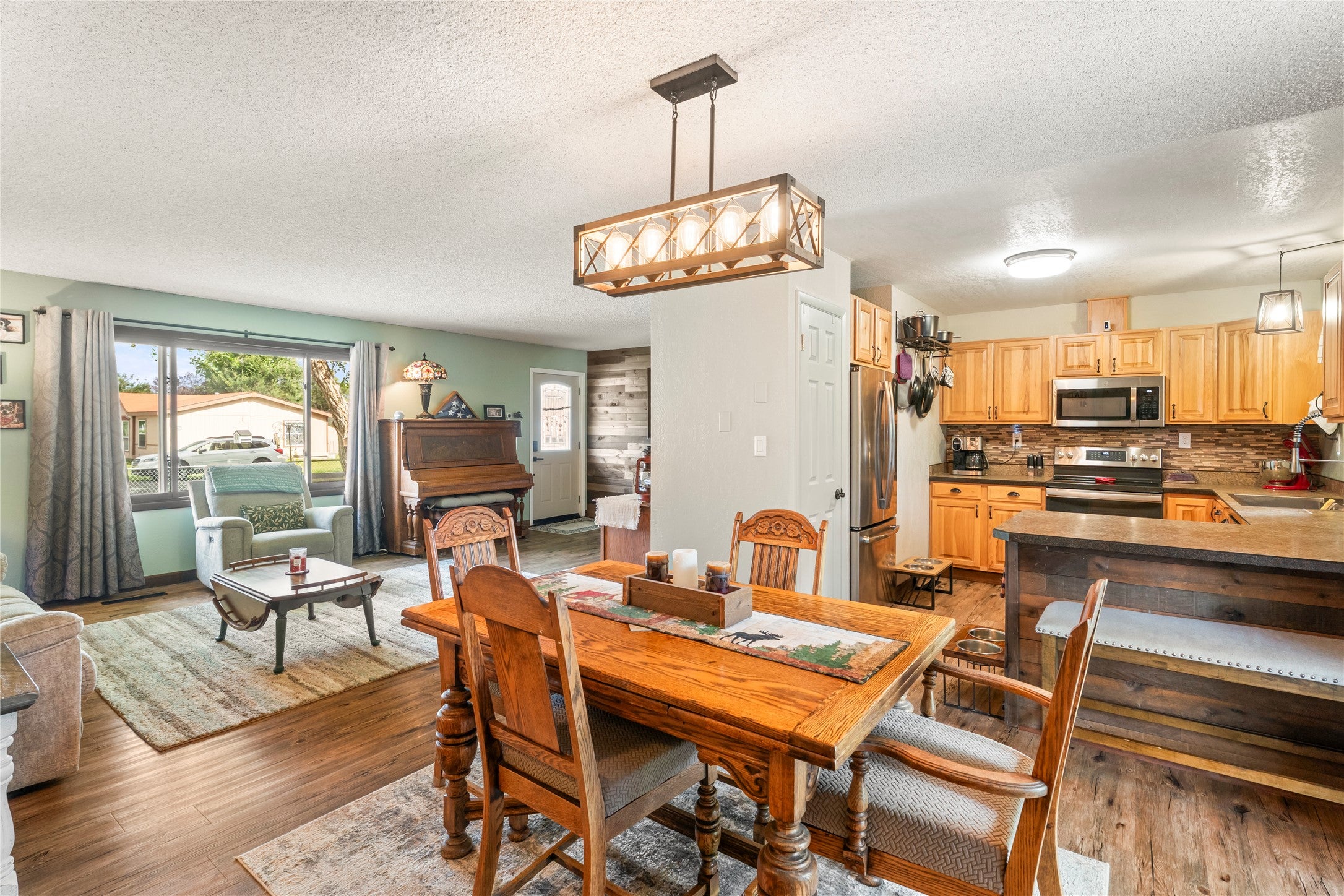 1361 Buffalo Road Helena, MT 59602 - Photo 5 of 38 Gallery Image 5