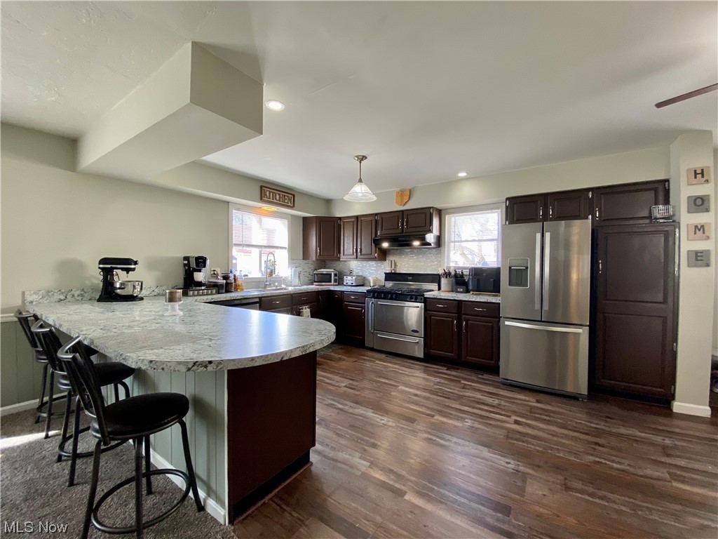 1296 Lander Road Cleveland, OH 44124 - Photo 8 of 35