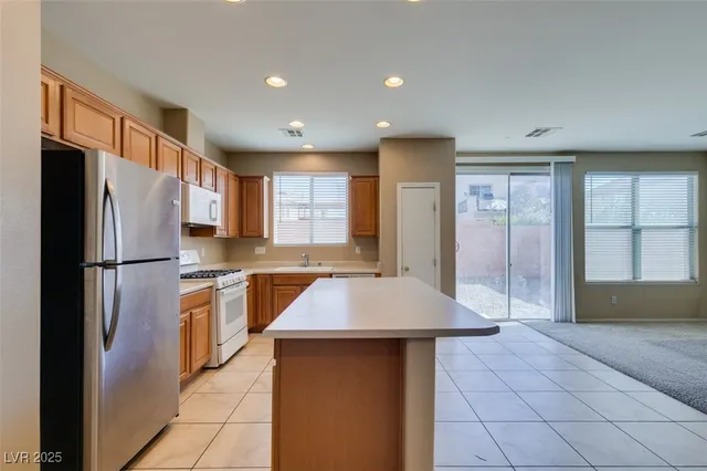 $2,100 | 5768 Mammoth Mountain Street, North Las Vegas, NV 89081
