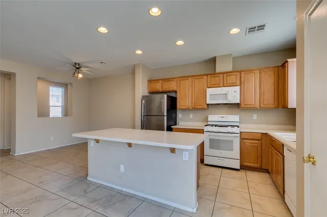 $2,100 | 5768 Mammoth Mountain Street, North Las Vegas, NV 89081
