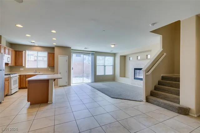 $2,100 | 5768 Mammoth Mountain Street, North Las Vegas, NV 89081