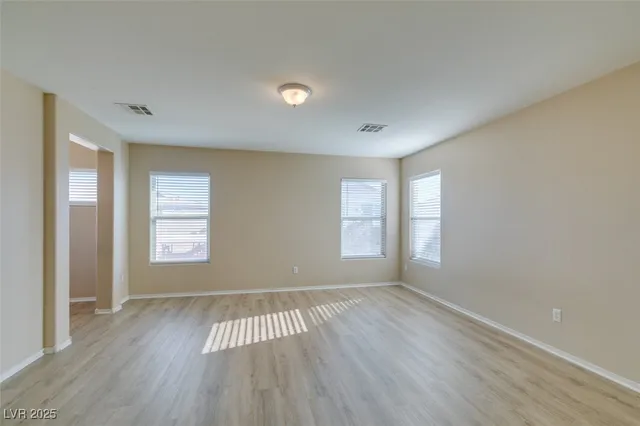 $2,100 | 5768 Mammoth Mountain Street, North Las Vegas, NV 89081