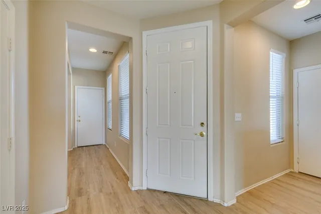 $2,100 | 5768 Mammoth Mountain Street, North Las Vegas, NV 89081