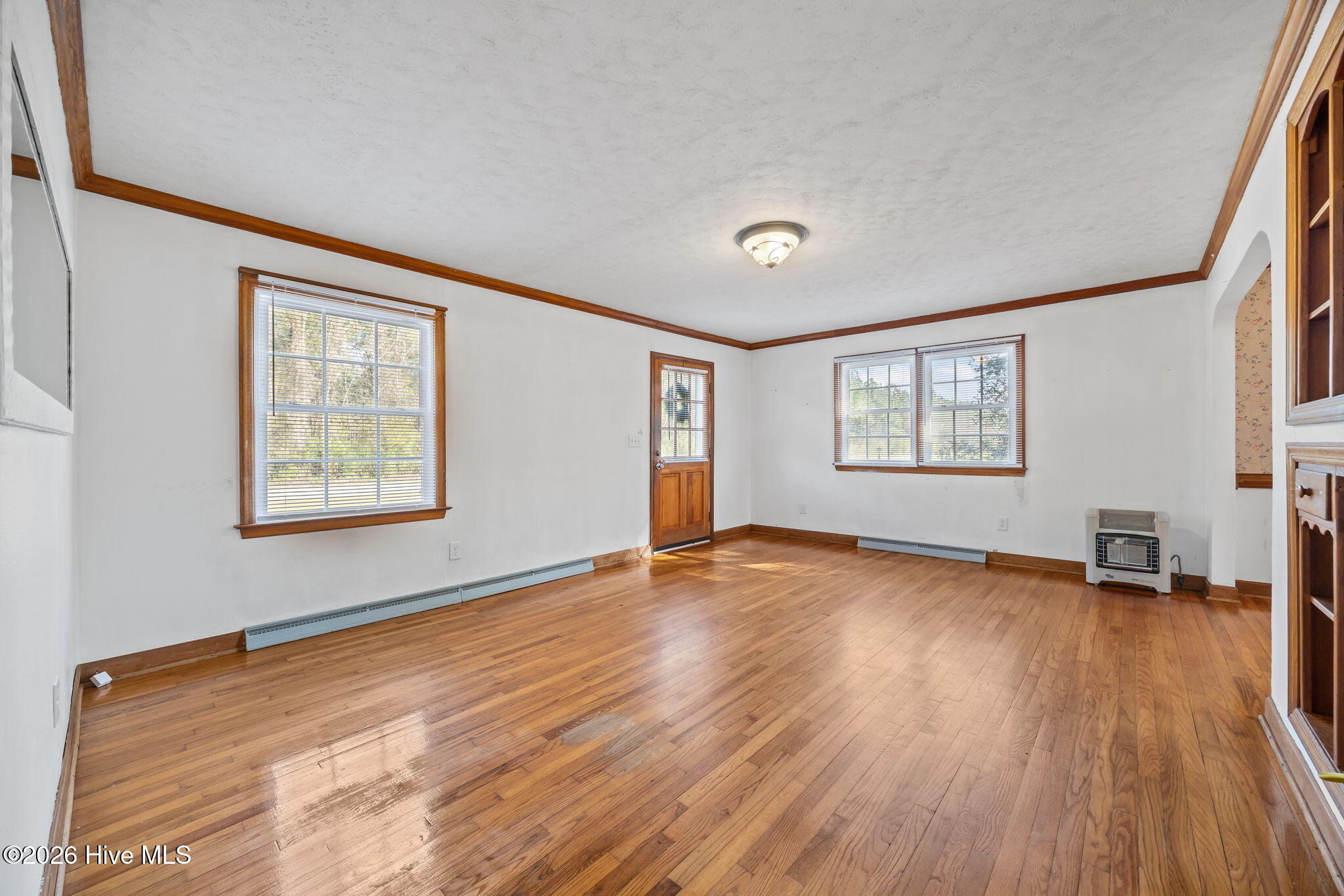 1470 Pocosin Road Washington, NC 27889 - Photo 8 of 49 Living Room View 3