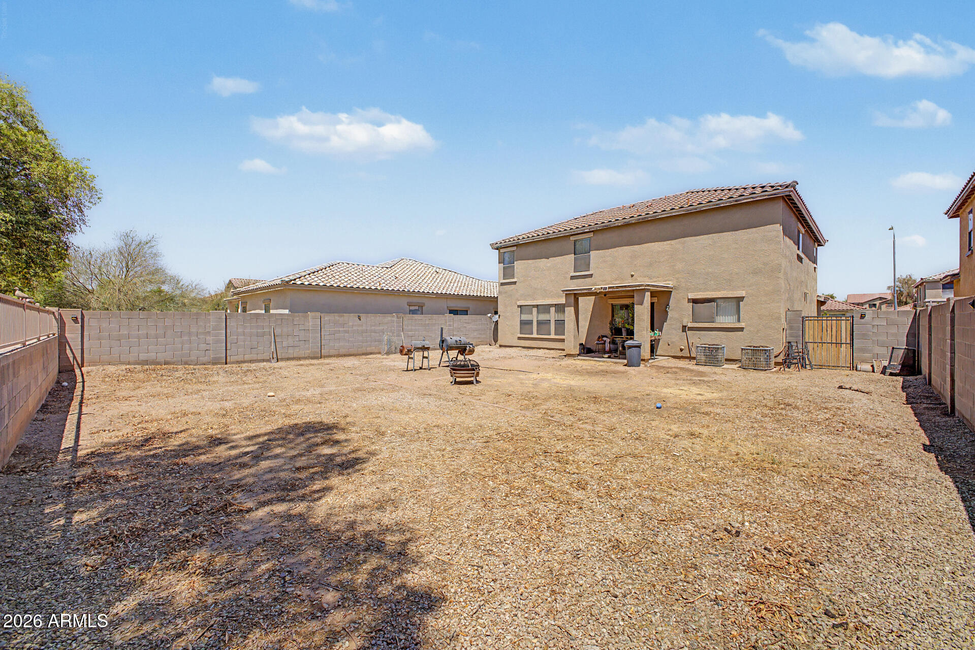 2607 West Bloch Road Phoenix, AZ 85041 - Photo 33 of 34 a house view with a outdoor space