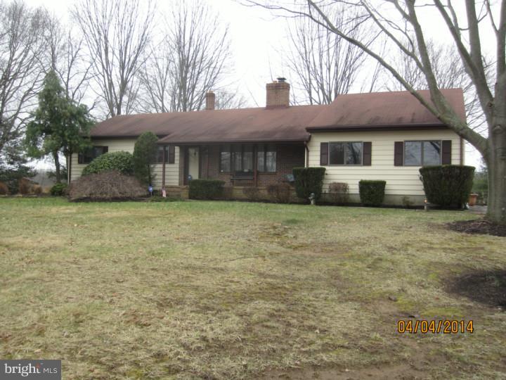 236 Windsor Road Robbinsville, NJ 08691 - Photo 2 of 24 Exterior Front