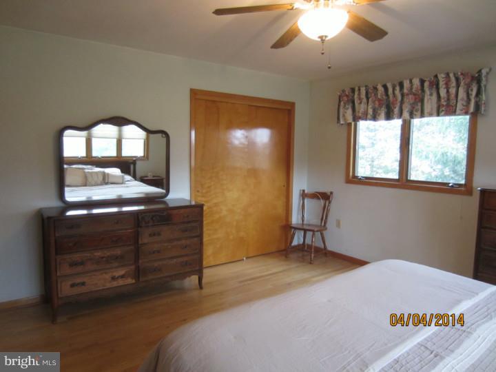 236 Windsor Road Robbinsville, NJ 08691 - Photo 18 of 24 Bedroom - Main